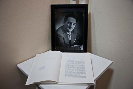 Научни скуп ”Песничка поетика Оскара Давича”